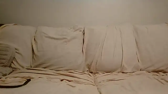 beautylovess online show from June 28, 2026, 1:33 am