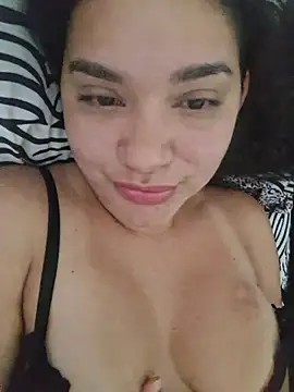 Snapshot of blerstefan1 chatting on May 15, 2026, 1:07 pm blerstefan1 online show from May 15, 2026, 1:07 pm