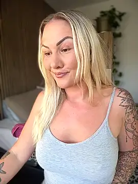 NastyMilf  online show from March 29, 2026, 5:46 pm