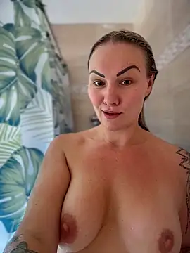 Snapshot of NastyMilf_ chatting on May 7, 2026, 9:47 am NastyMilf online show from May 7, 2026, 9:47 am