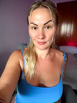 Snapshot of NastyMilf_ chatting on June 3, 2026, 6:57 pm NastyMilf online show from June 3, 2026, 6:57 pm
