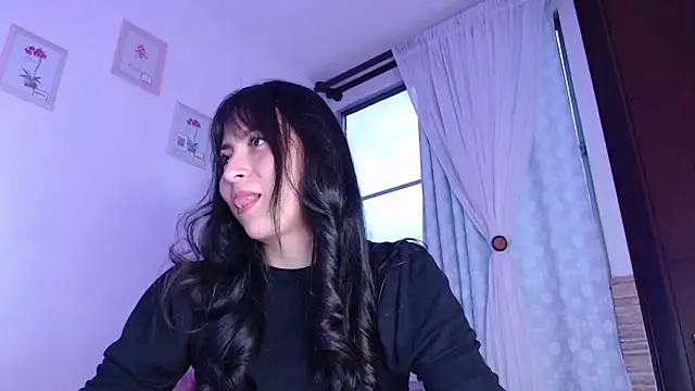 Snapshot of step_daughter chatting on March 6, 2025, 11:20 pm step daughter online show from March 6, 2025, 11:20 pm