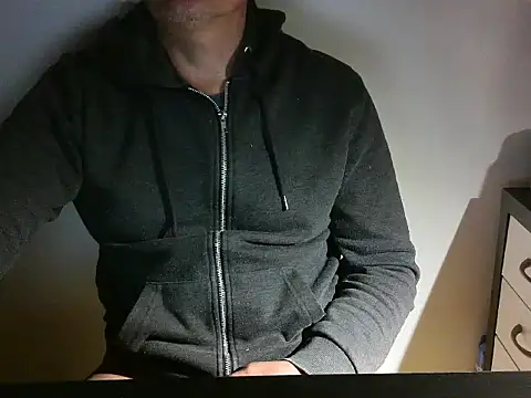 Snapshot of qpmario@xh chatting on October 26, 2025, 4:29 am qpmarioxh online show from October 26, 2025, 4:29 am