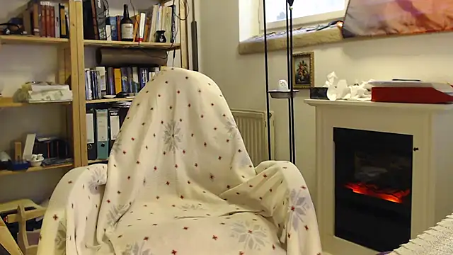 Snapshot of tibe50 chatting on November 5, 2025, 8:47 am tibe50 online show from November 5, 2025, 8:47 am