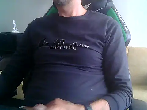 boran34 online show from May 13, 2026, 3:53 pm