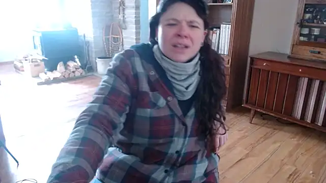 MarcyJones online show from February 20, 2025, 5:40 pm