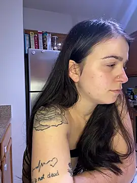 joeystaciee online show from July 1, 2026, 6:07 pm