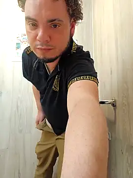 latinoflpr online show from February 10, 2026, 8:46 pm