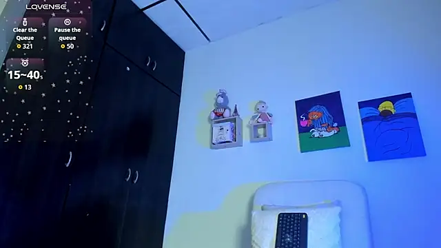 Lisvandr online show from September 24, 2025, 9:18 pm