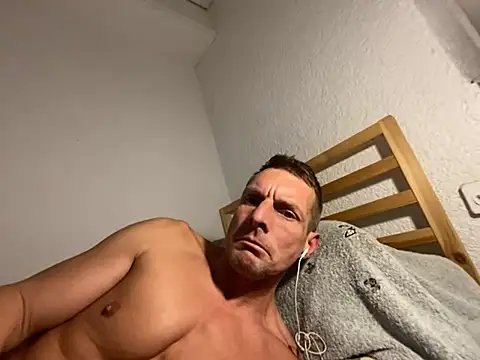 Goldmedall online show from February 19, 2026, 1:01 am