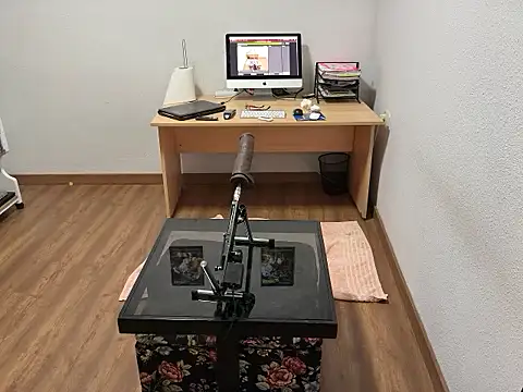 pinkgirls18 online show from September 21, 2025, 8:16 am