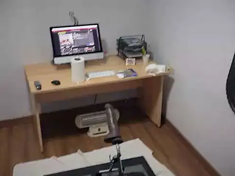 pinkgirls18 online show from November 9, 2025, 11:19 am