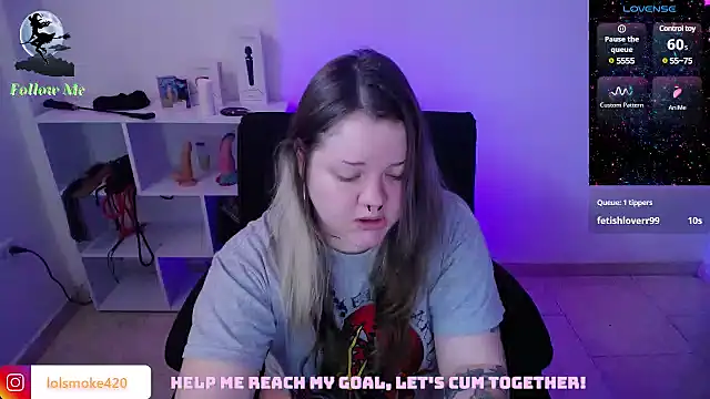 Snapshot of Bdsm_and_fries chatting on January 19, 2025, 9:13 pm Bdsm and fries online show from January 19, 2025, 9:13 pm