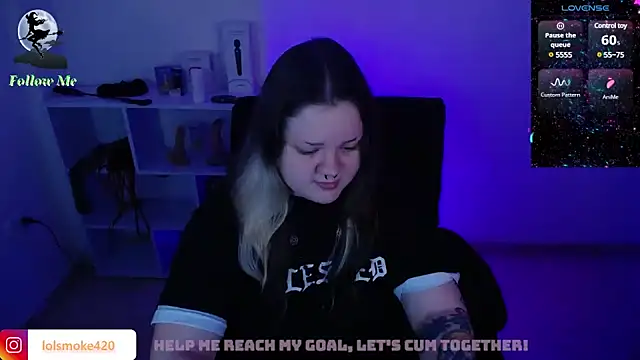 Snapshot of Bdsm_and_fries chatting on January 20, 2025, 1:50 am Bdsm and fries online show from January 20, 2025, 1:50 am