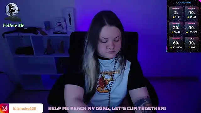 Snapshot of Bdsm_and_fries chatting on January 25, 2025, 6:23 am Bdsm and fries online show from January 25, 2025, 6:23 am