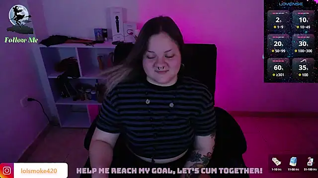 Snapshot of Bdsm_and_fries chatting on February 9, 2025, 9:37 am Bdsm and fries online show from February 9, 2025, 9:37 am