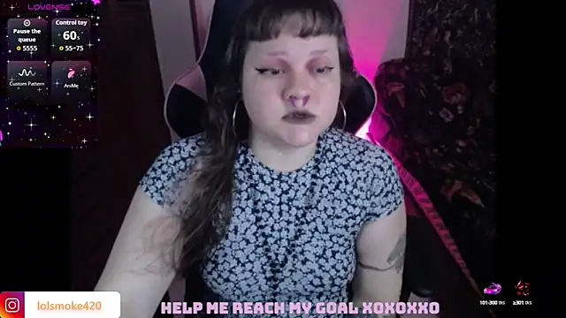 Snapshot of Bdsm_and_fries chatting on October 11, 2025, 9:46 pm Bdsm and fries online show from October 11, 2025, 9:46 pm