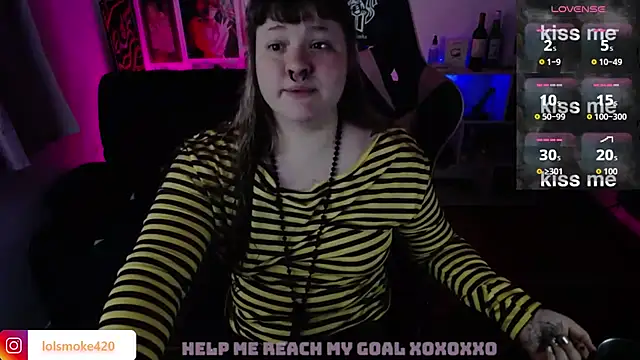 Snapshot of Bdsm_and_fries chatting on July 2, 2026, 4:13 pm Bdsm and fries online show from July 2, 2026, 4:13 pm