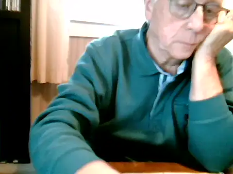 Snapshot of johnjohn622662 chatting on November 24, 2025, 1:33 pm johnjohn622662 online show from November 24, 2025, 1:33 pm