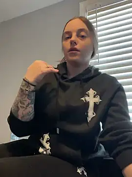 Snapshot of jaseyrae chatting on January 10, 2025, 7:43 pm jaseyrae online show from January 10, 2025, 7:43 pm