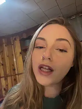 Snapshot of jaseyrae chatting on February 19, 2025, 10:20 pm jaseyrae online show from February 19, 2025, 10:20 pm