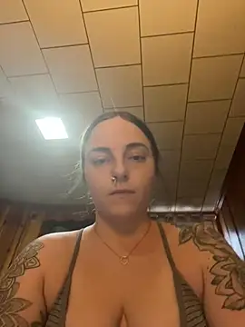 Snapshot of jaseyrae chatting on March 7, 2025, 5:38 pm jaseyrae online show from March 7, 2025, 5:38 pm