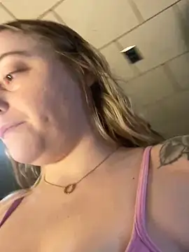 Snapshot of jaseyrae chatting on March 13, 2025, 5:50 pm jaseyrae online show from March 13, 2025, 5:50 pm