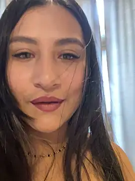 Rubyross21 online show from January 6, 2025, 6:31 pm