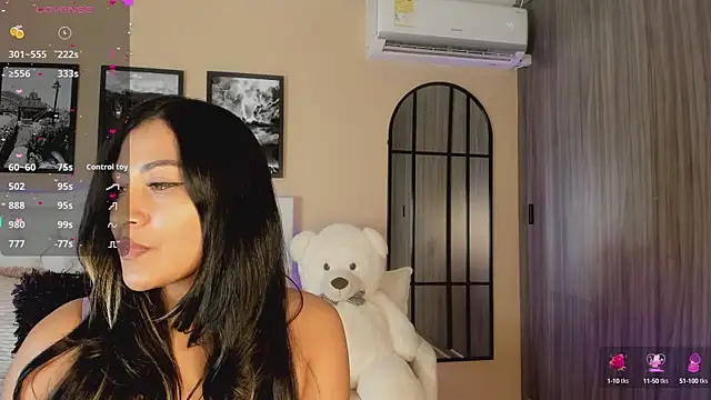 Rubyross21 online show from October 17, 2025, 12:14 am