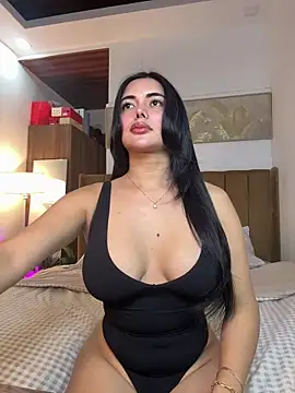 Snapshot of Bombshell_Ashy chatting on June 13, 2026, 6:11 am Bombshell Ashy online show from June 13, 2026, 6:11 am