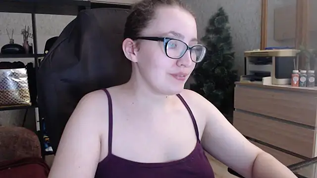 Snapshot of AnKey_Rayah chatting on February 20, 2025, 6:02 pm AnKey Rayah online show from February 20, 2025, 6:02 pm