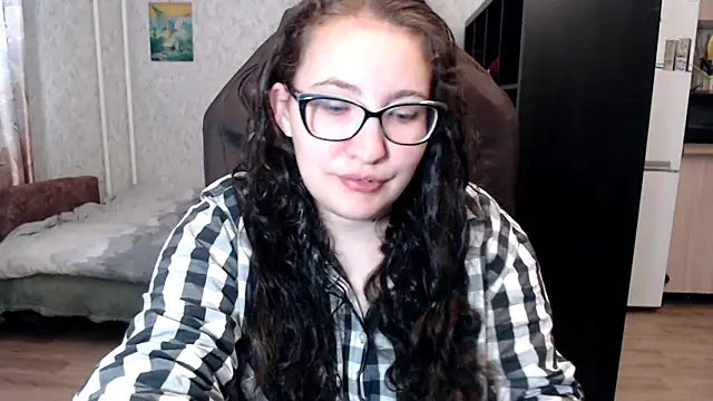 Snapshot of AnKey_Rayah chatting on September 12, 2025, 4:01 am AnKey Rayah online show from September 12, 2025, 4:01 am