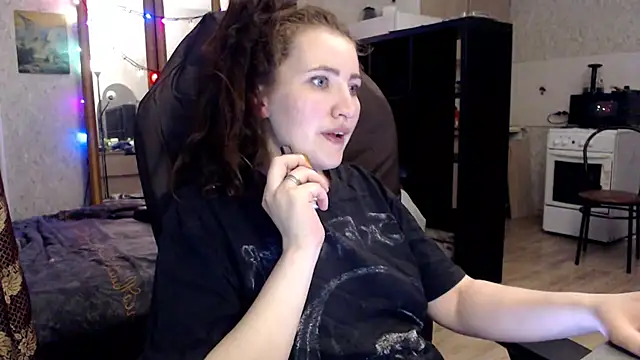 Snapshot of AnKey_Rayah chatting on April 22, 2026, 4:08 pm AnKey Rayah online show from April 22, 2026, 4:08 pm