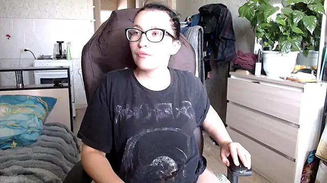 AnKey Rayah online show from June 21, 2026, 5:54 am