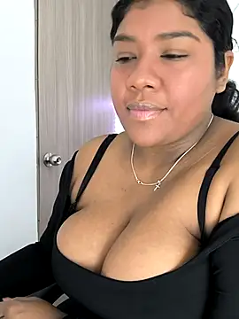 Snapshot of paola091 chatting on October 7, 2025, 9:12 pm paola091 online show from October 7, 2025, 9:12 pm