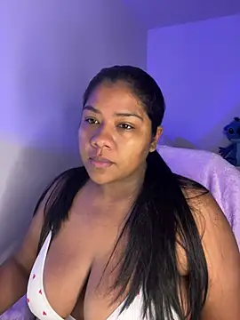 paola091 online show from June 18, 2026, 11:36 am