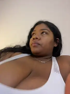 paola091 online show from July 28, 2026, 12:48 pm