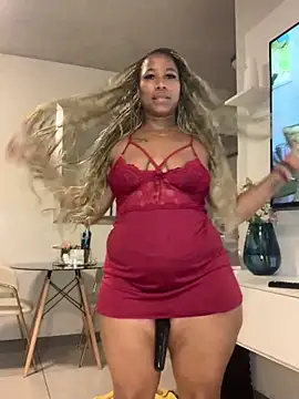 Snapshot of CurvyDesire1 chatting on February 2, 2026, 10:08 pm CurvyDesire1 online show from February 2, 2026, 10:08 pm