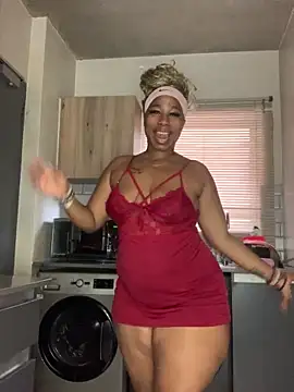 Snapshot of CurvyDesire1 chatting on February 14, 2026, 11:40 am CurvyDesire1 online show from February 14, 2026, 11:40 am