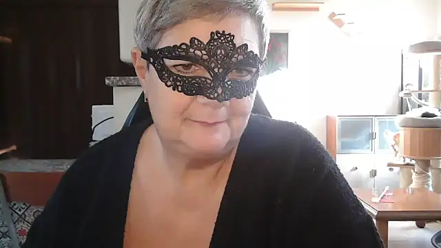 Snapshot of simona60 chatting on November 11, 2025, 1:55 pm simona60 online show from November 11, 2025, 1:55 pm