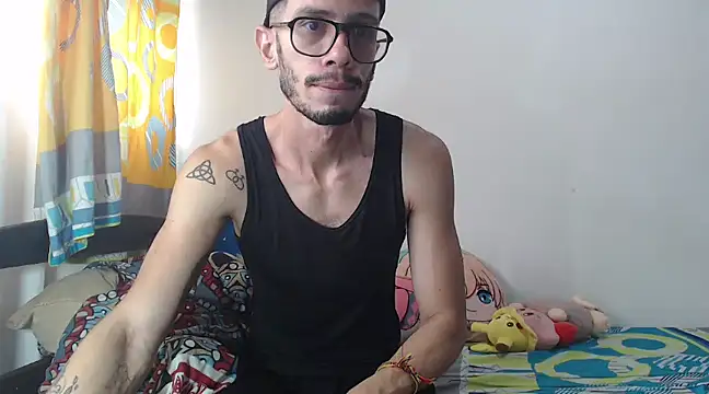 alisterxxx online show from March 12, 2025, 6:00 pm