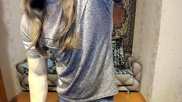 Marrymepls online show from March 15, 2025, 2:34 pm