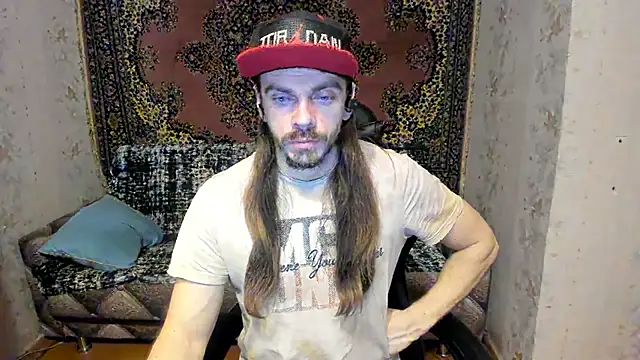 Marrymepls online show from March 22, 2025, 8:59 pm