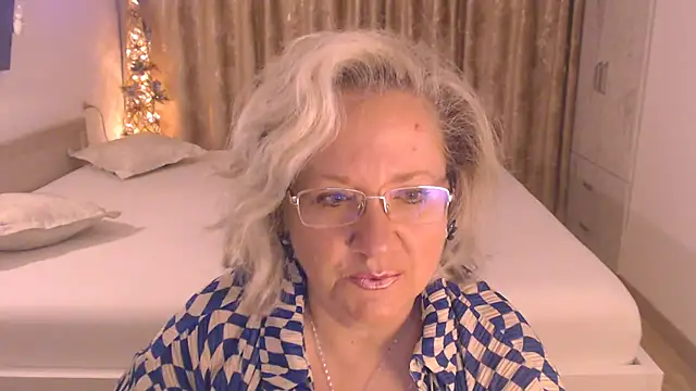 Snapshot of Raisshy chatting on July 14, 2026, 2:05 am Raisshy online show from July 14, 2026, 2:05 am