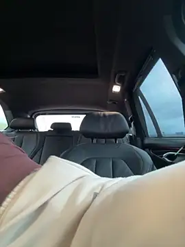 jasminesummer online show from January 30, 2025, 11:33 am