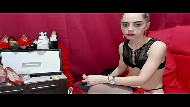 jessystarr online show from April 10, 2026, 3:06 pm