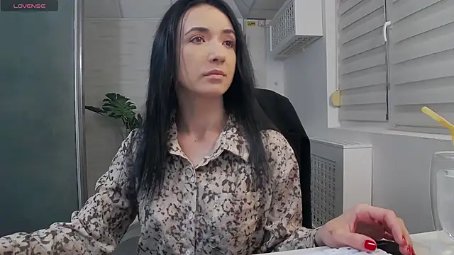 Snapshot of GlamKate chatting on March 7, 2025, 5:08 am GlamKate online show from March 7, 2025, 5:08 am