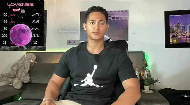 BenjaminCooperk online show from March 21, 2025, 5:11 am