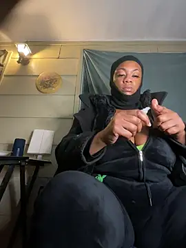 Snapshot of AlexaTheSlut chatting on February 13, 2025, 8:27 am AlexaTheSlut online show from February 13, 2025, 8:27 am