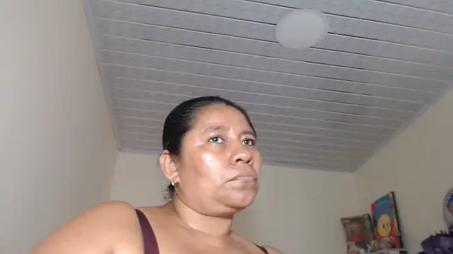 Snapshot of adrixxx38 chatting on October 23, 2025, 6:50 pm adrixxx38 online show from October 23, 2025, 6:50 pm